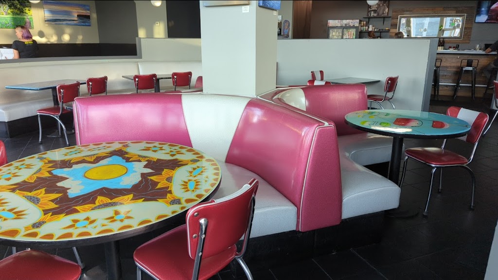 Cruz Kitchen & Taps | restaurant | 145 Laurel St, Santa Cruz, CA 95060, USA | 8317135173 OR +1 831-713-5173