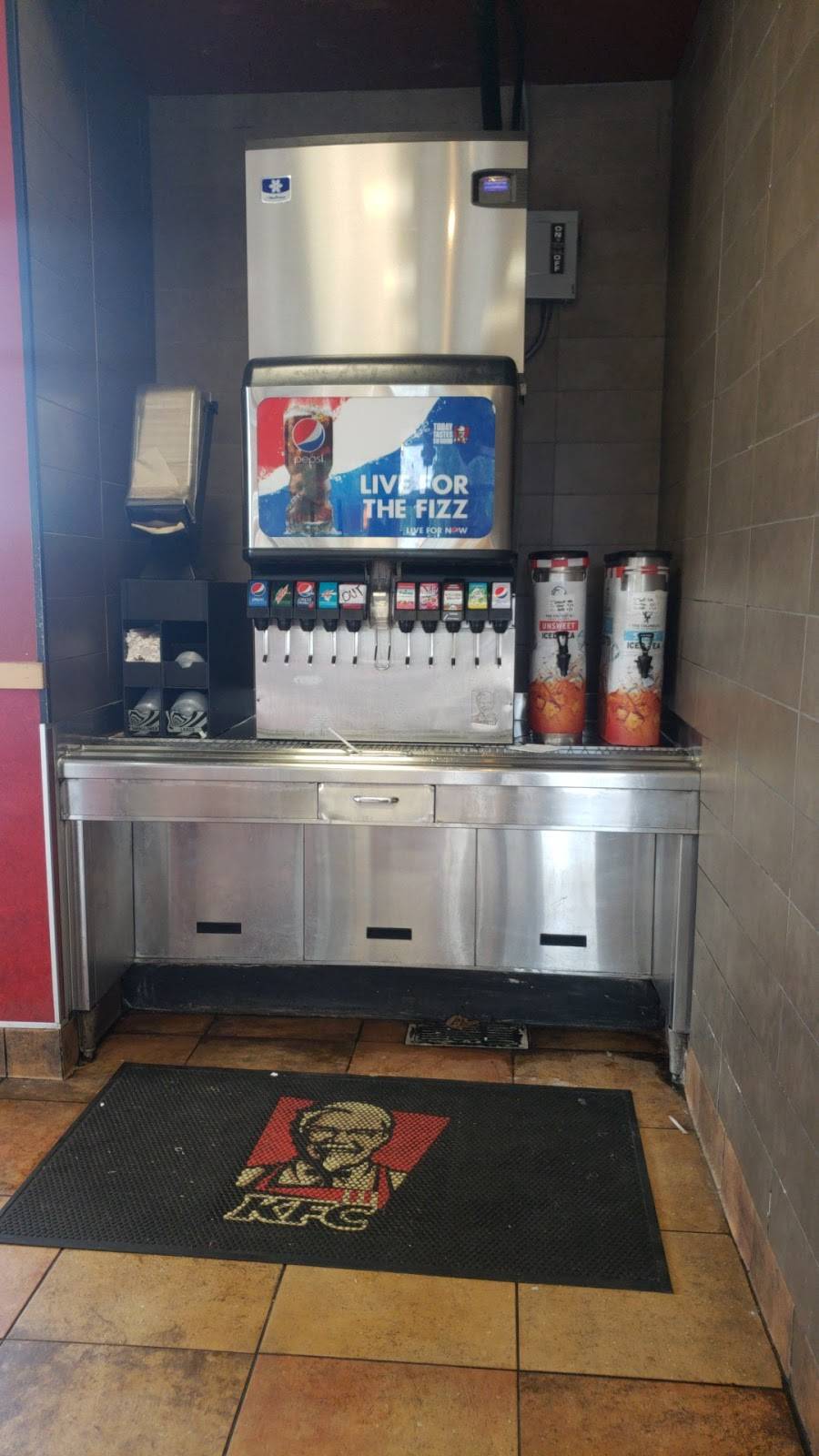 KFC | restaurant | 4312 US-19, New Port Richey, FL 34652, USA | 7278171843 OR +1 727-817-1843