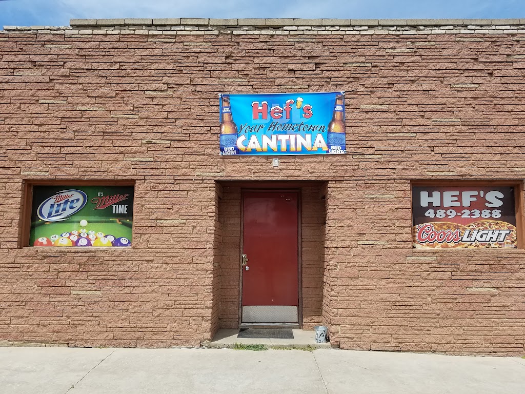 Hefs Bar and Grill | restaurant | 405 4th St, Chester, SD 57016, USA | 6054892388 OR +1 605-489-2388