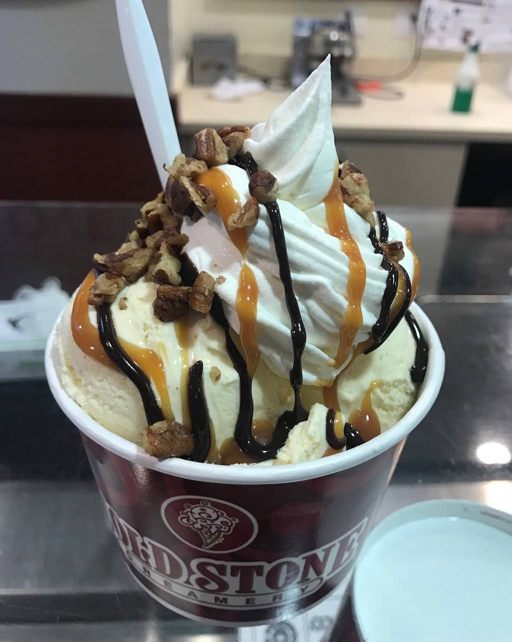 Cold Stone Creamery | bakery | 1611 Sherman Ave, Evanston, IL 60201, USA | 8474249000 OR +1 847-424-9000