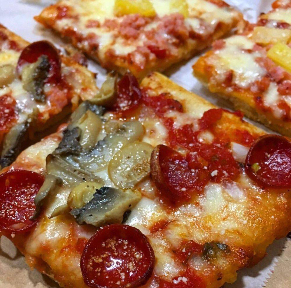 Frankies Pizza | meal delivery | 9118 Bird Rd, Miami, FL 33165, USA | 3052210221 OR +1 305-221-0221