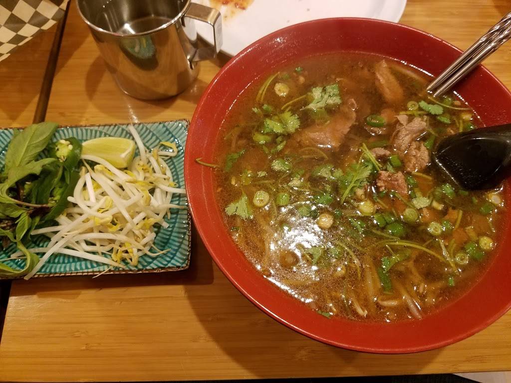 Thai Seasons | restaurant | 5824 NE Sandy Blvd, Portland, OR 97213, USA | 5034328258 OR +1 503-432-8258