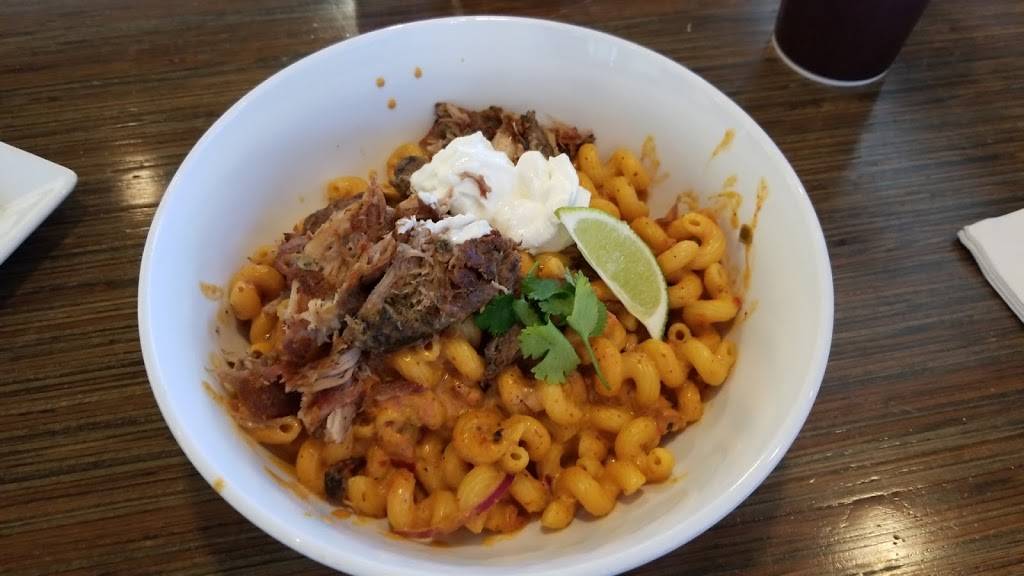 Noodles and Company | restaurant | 193 Pavilion Pkwy, Newport, KY 41071, USA | 8594317600 OR +1 859-431-7600