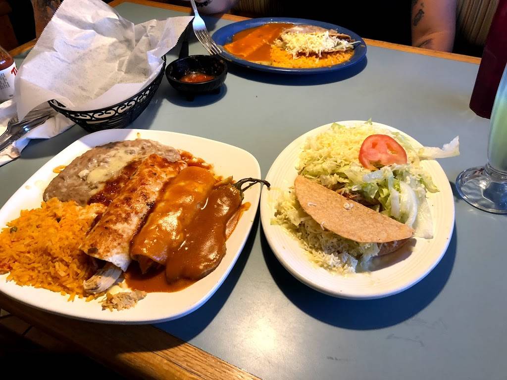 La Fogata Mexican Restaurant | restaurant | 4933 S Croatan Hwy, Nags Head, NC 27959, USA | 2524414179 OR +1 252-441-4179