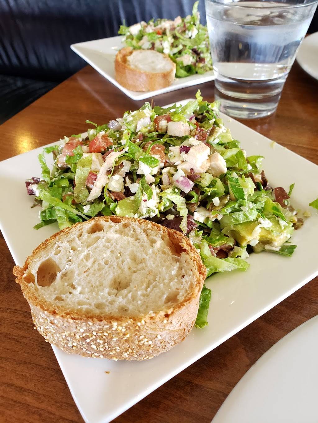 Zookers Restaurant | restaurant | 5404 Carpinteria Ave, Carpinteria, CA 93013, USA | 8056848893 OR +1 805-684-8893