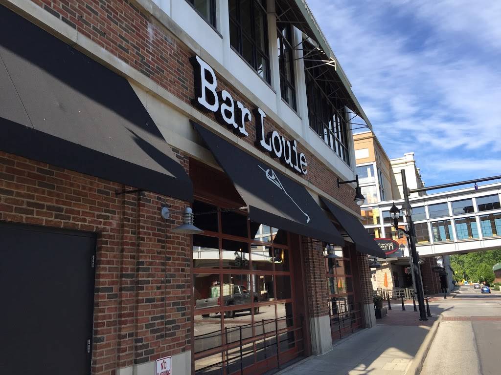 Bar Louie - Crocker Park | night club | 9 Main St, Westlake, OH 44145, USA | 4407887540 OR +1 440-788-7540