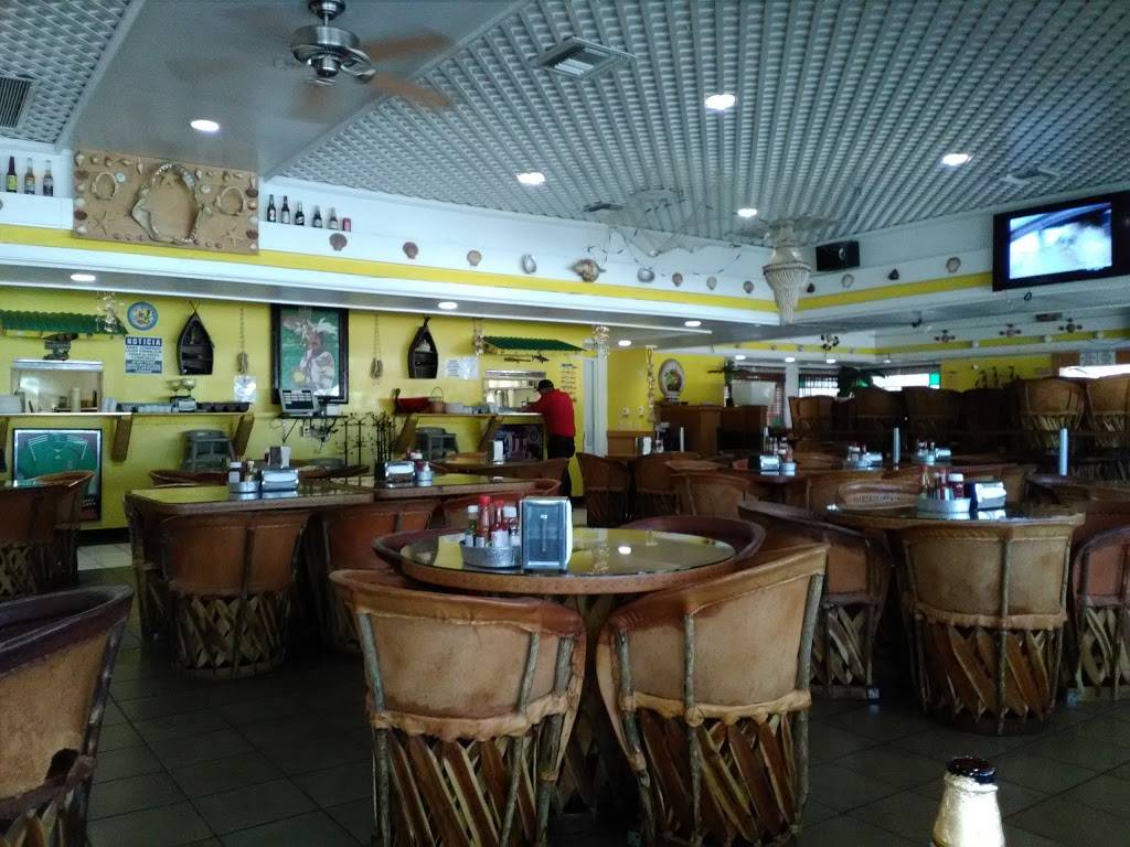 Las Islitas Ostioneria | restaurant | 1527 East St, Woodland, CA 95776, USA | 5304061501 OR +1 530-406-1501