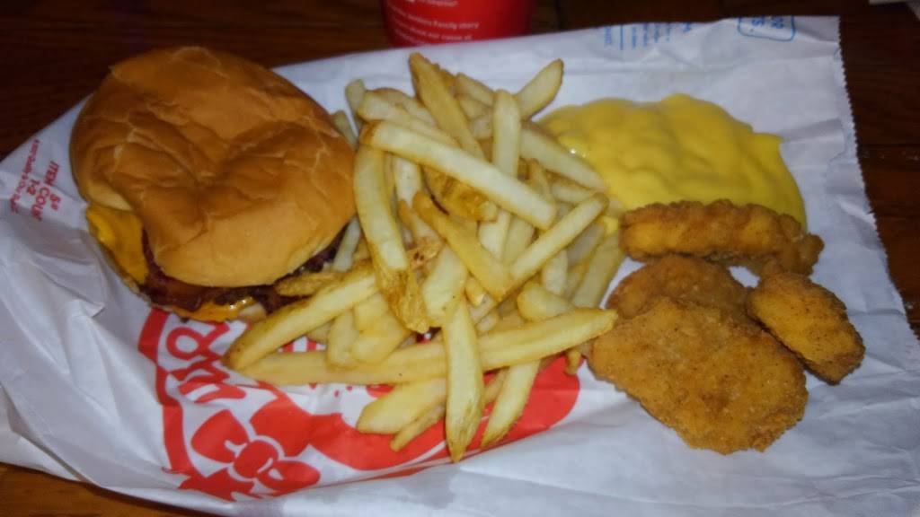 Wendys | restaurant | 175 N Ventura Rd, Port Hueneme, CA 93041, USA | 8054883136 OR +1 805-488-3136