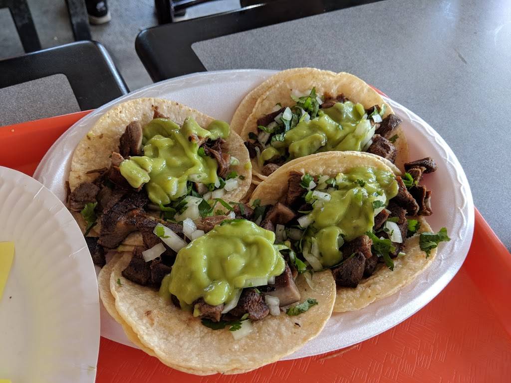 Chanos Drive-In | restaurant | 1030 E Las Tunas Dr, San Gabriel, CA 91776, USA | 6264510663 OR +1 626-451-0663