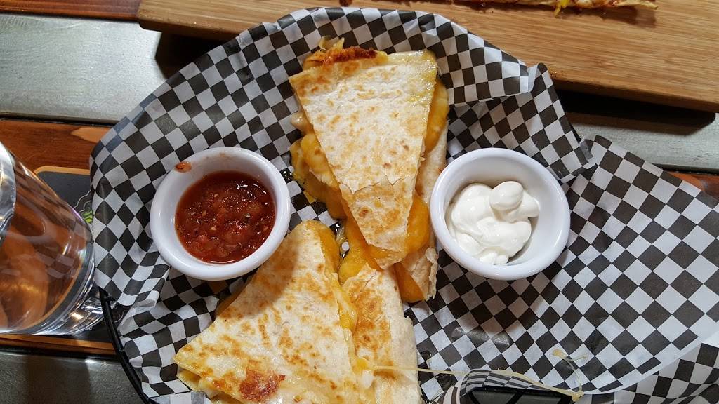 Barley & Bine Beer Cafe | restaurant | 7765 Bell Rd, Windsor, CA 95492, USA | 7076577774 OR +1 707-657-7774