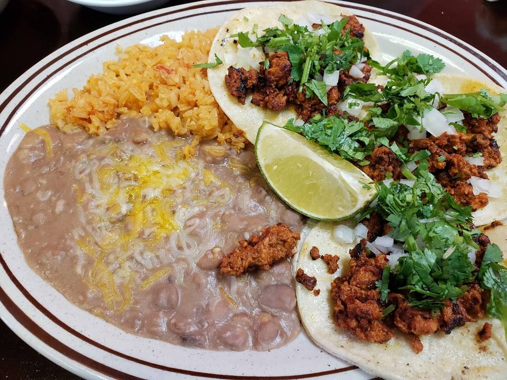 Candiles Mexican Restaurant | restaurant | 301 W 7th St, Augusta, KS 67010, USA | 3162391554 OR +1 316-239-1554