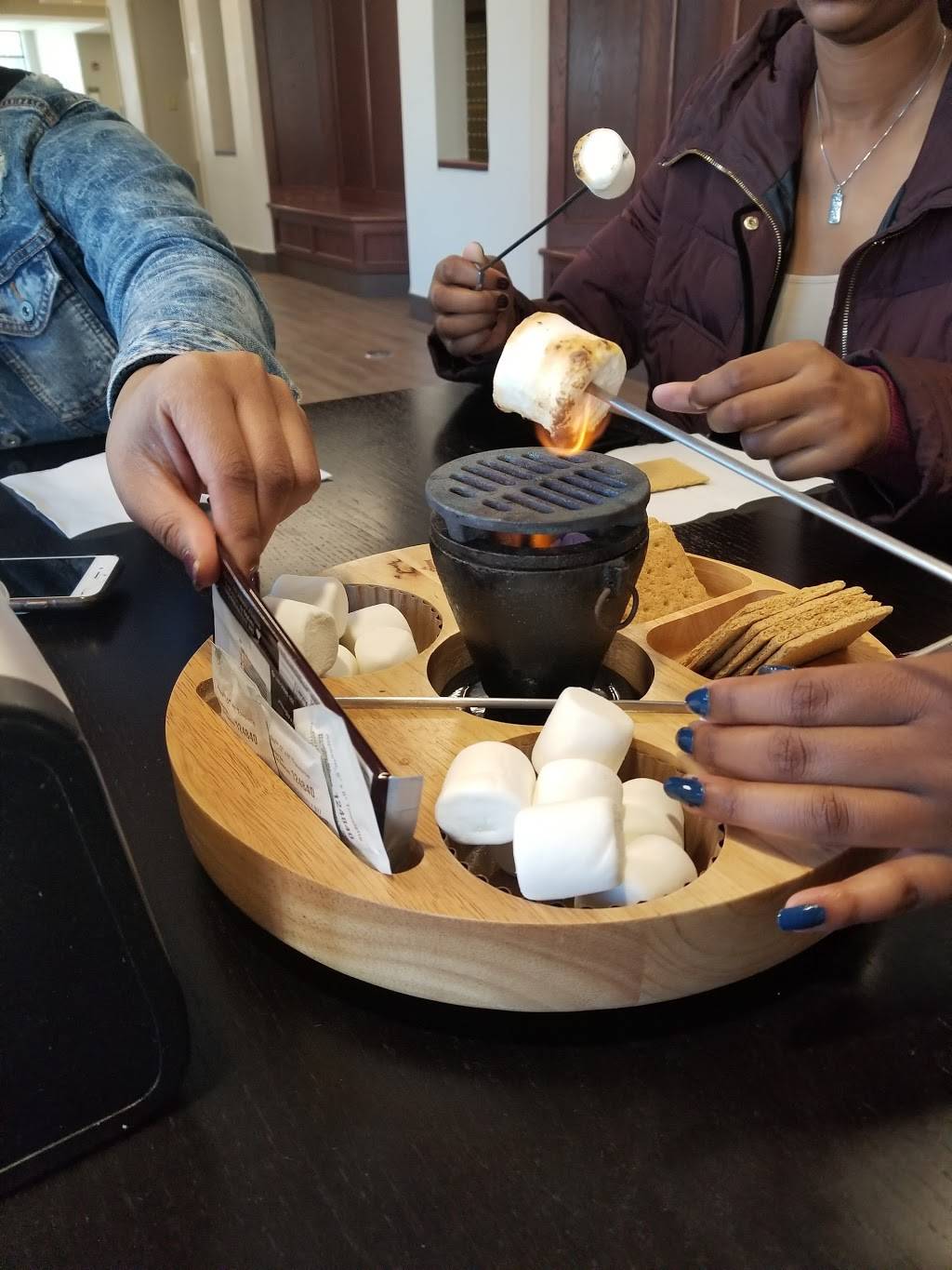 Cosi | restaurant | 1101 3rd Street, West Lafayette, IN 47906, USA | 7654948035 OR +1 765-494-8035