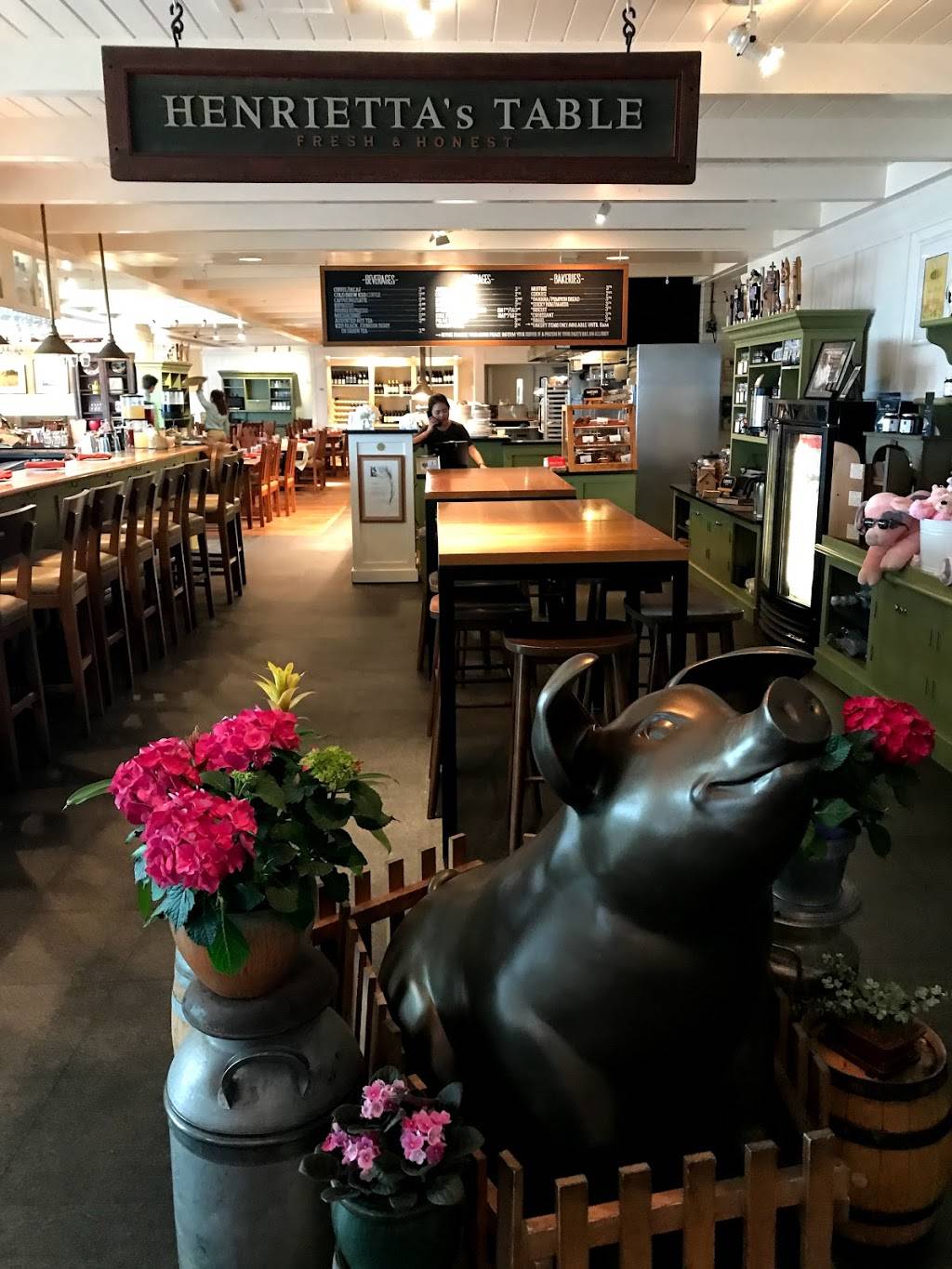 Henriettas Table | restaurant | 1 Bennett St, Cambridge, MA 02138, USA | 6176615005 OR +1 617-661-5005