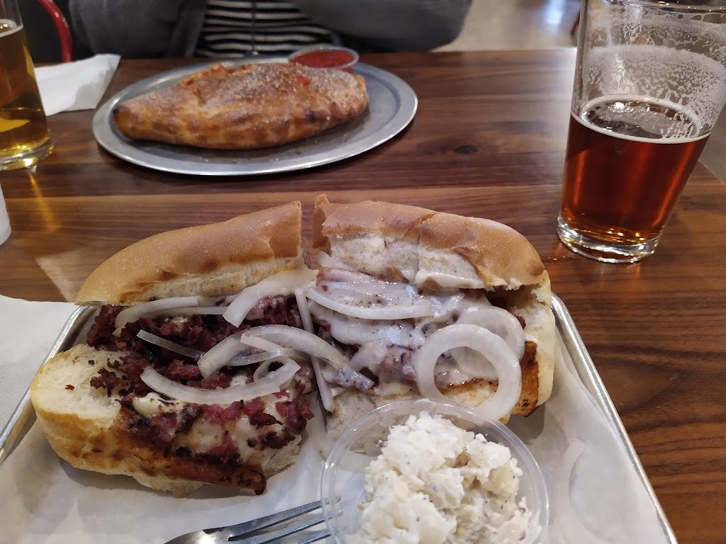 Serial Grillers (Speedway Blvd.) | restaurant | 5975 E Speedway Blvd, Tucson, AZ 85712, USA | 5205462160 OR +1 520-546-2160