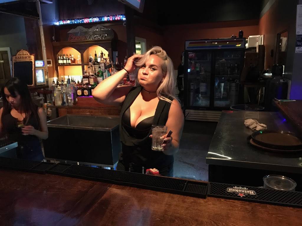 Cheers 2U Bar and Grill | restaurant | 2395 S Texas 6 B, Houston, TX 77077, USA | 8326724732 OR +1 832-672-4732