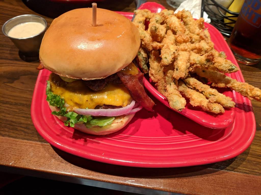 Square 1 | restaurant | 2042 Badlands Dr, Brandon, FL 33511, USA | 8136891611 OR +1 813-689-1611