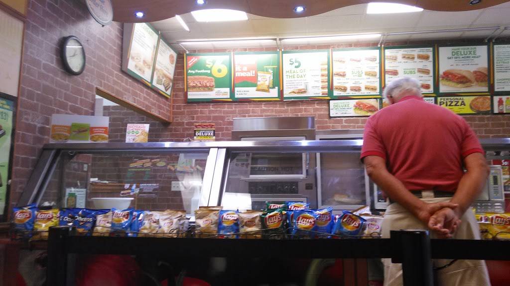 Subway | restaurant | 428 Del Prado Blvd N, Cape Coral, FL 33909, USA | 2395735101 OR +1 239-573-5101