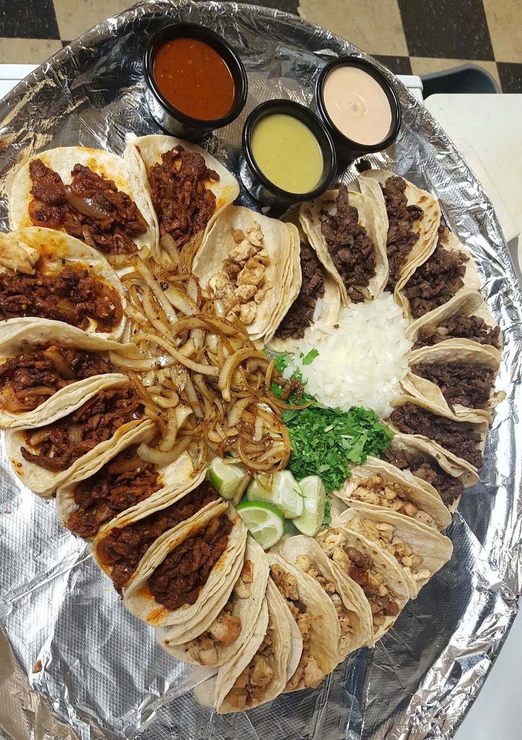 Zacatecas Restaurant | restaurant | 3528 Sullivant Ave, Columbus, OH 43204, USA | 6147253505 OR +1 614-725-3505