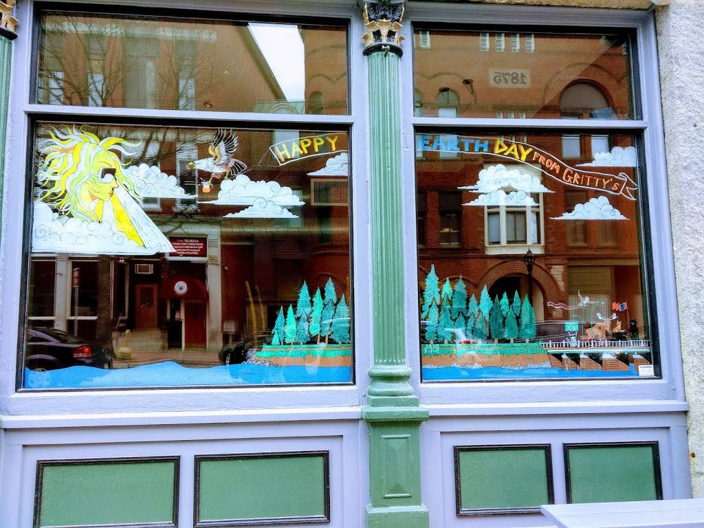 Gritty McDuffs Auburn Brew Pub | restaurant | 68 Main St, Auburn, ME 04210, USA | 2073762739 OR +1 207-376-2739