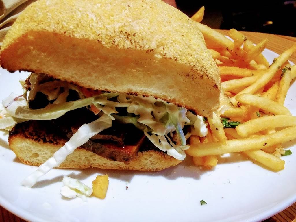 Rickys Eastbound | restaurant | 5755 Mountain Hawk Dr, Santa Rosa, CA 95409, USA | 7078435143 OR +1 707-843-5143