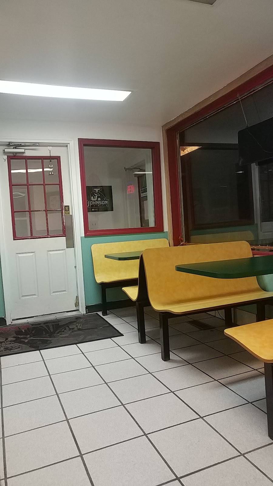 Johnsons Chinese Kitchen | restaurant | 17 Lower Main St W, Johnson, VT 05656, USA | 8026358310 OR +1 802-635-8310