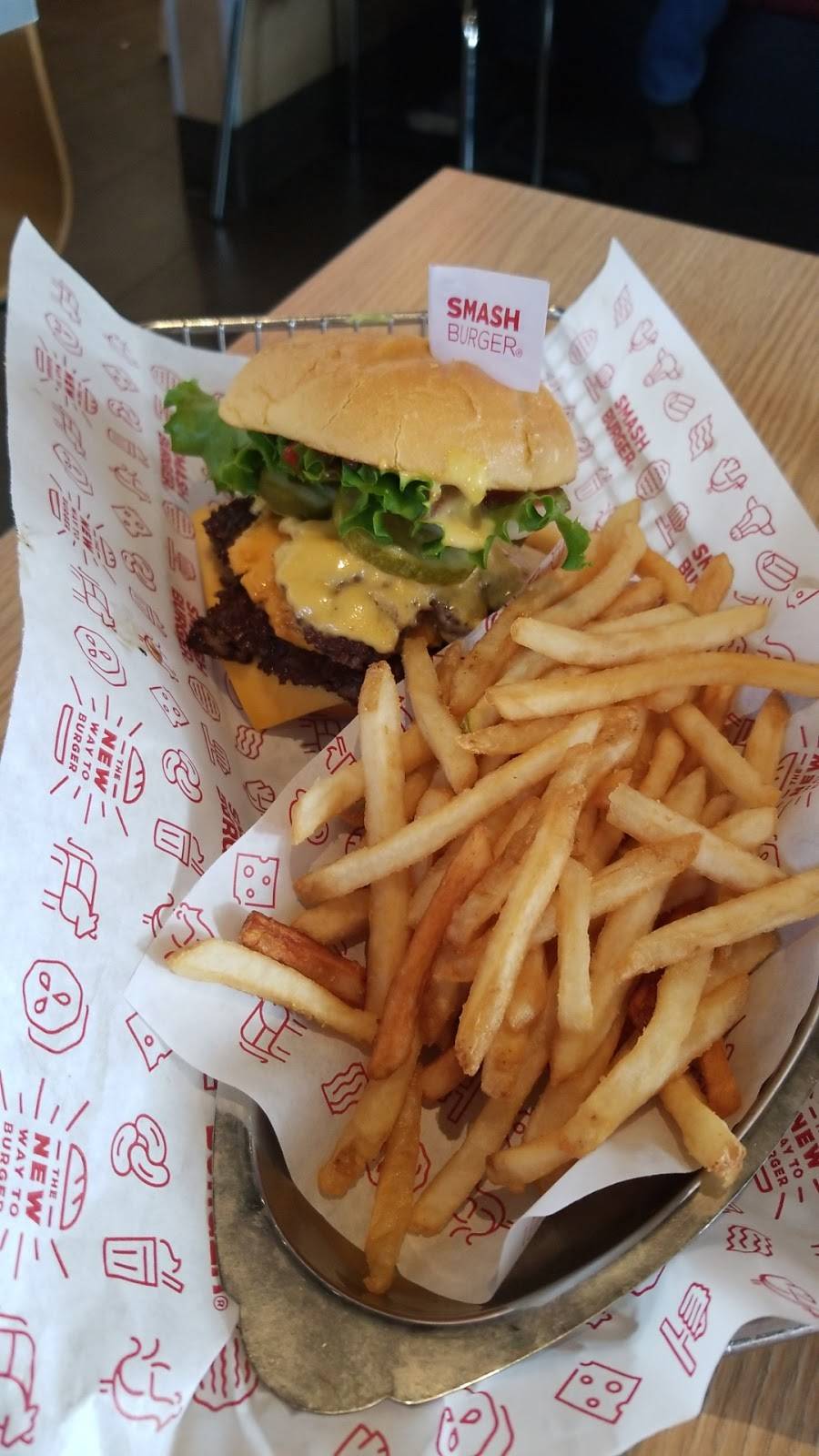 Smashburger | restaurant | 984 NJ-17, Ramsey, NJ 07446, USA | 2013278173 OR +1 201-327-8173