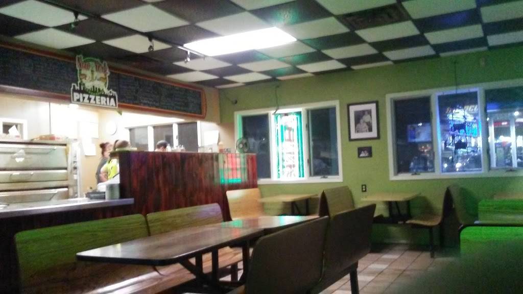 New York Pizzeria | restaurant | 28 E Main St, Morrisville, NY 13408, USA | 3156849090 OR +1 315-684-9090