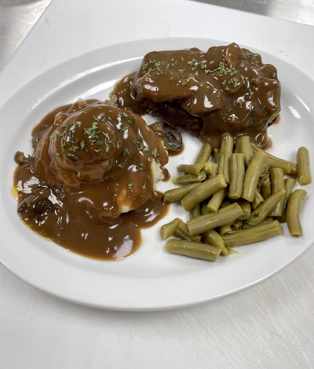 Clinton Family Restaurant | restaurant | 616 W Van Buren St, Clinton, IL 61727, USA | 2175700289 OR +1 217-570-0289