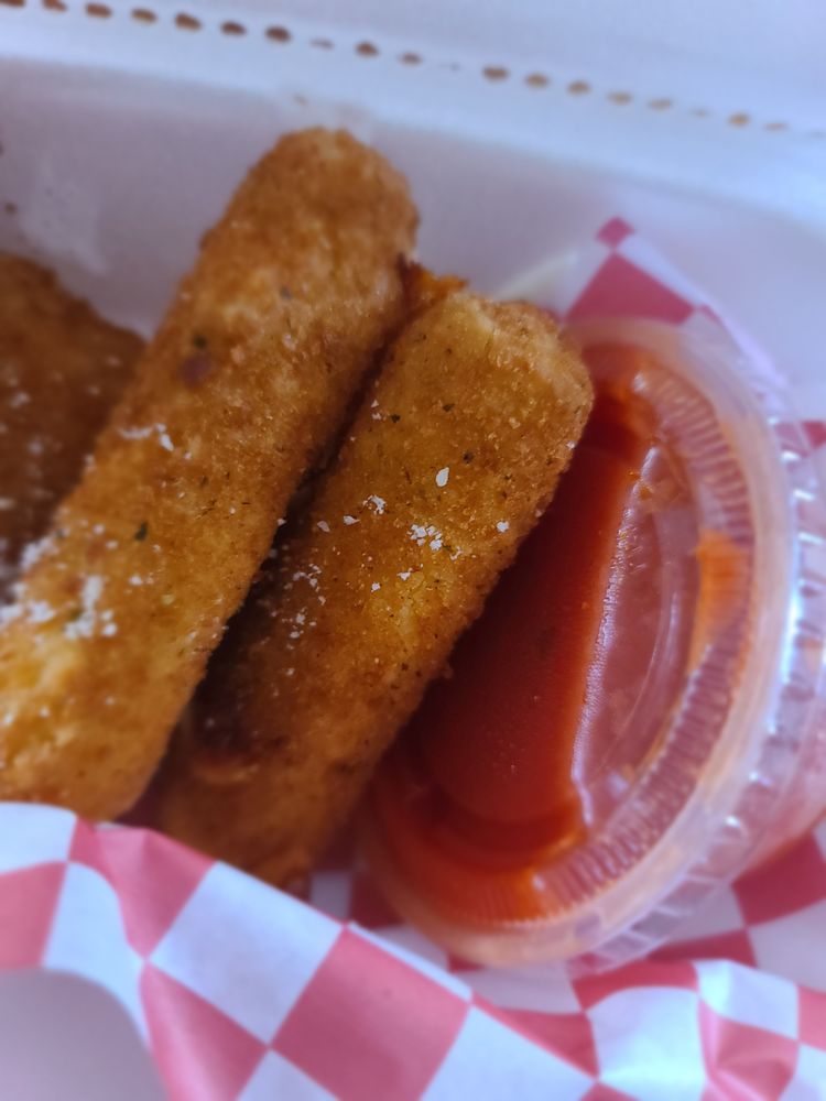 Brooklyn New York Pizza & Wings I | restaurant | 5965 E Brown Rd, Mesa, AZ 85205, USA | 4804744949 OR +1 480-474-4949