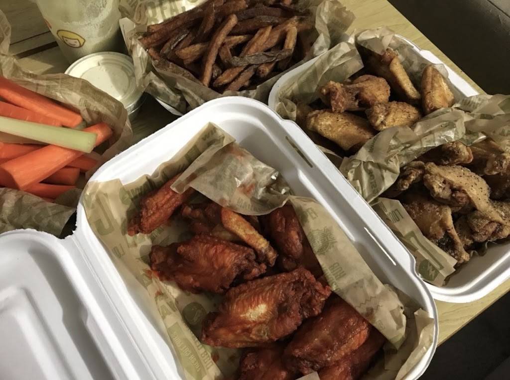 Wingstop | meal delivery | 2821 El Camino Real, Santa Clara, CA 95051, USA | 4085579464 OR +1 408-557-9464