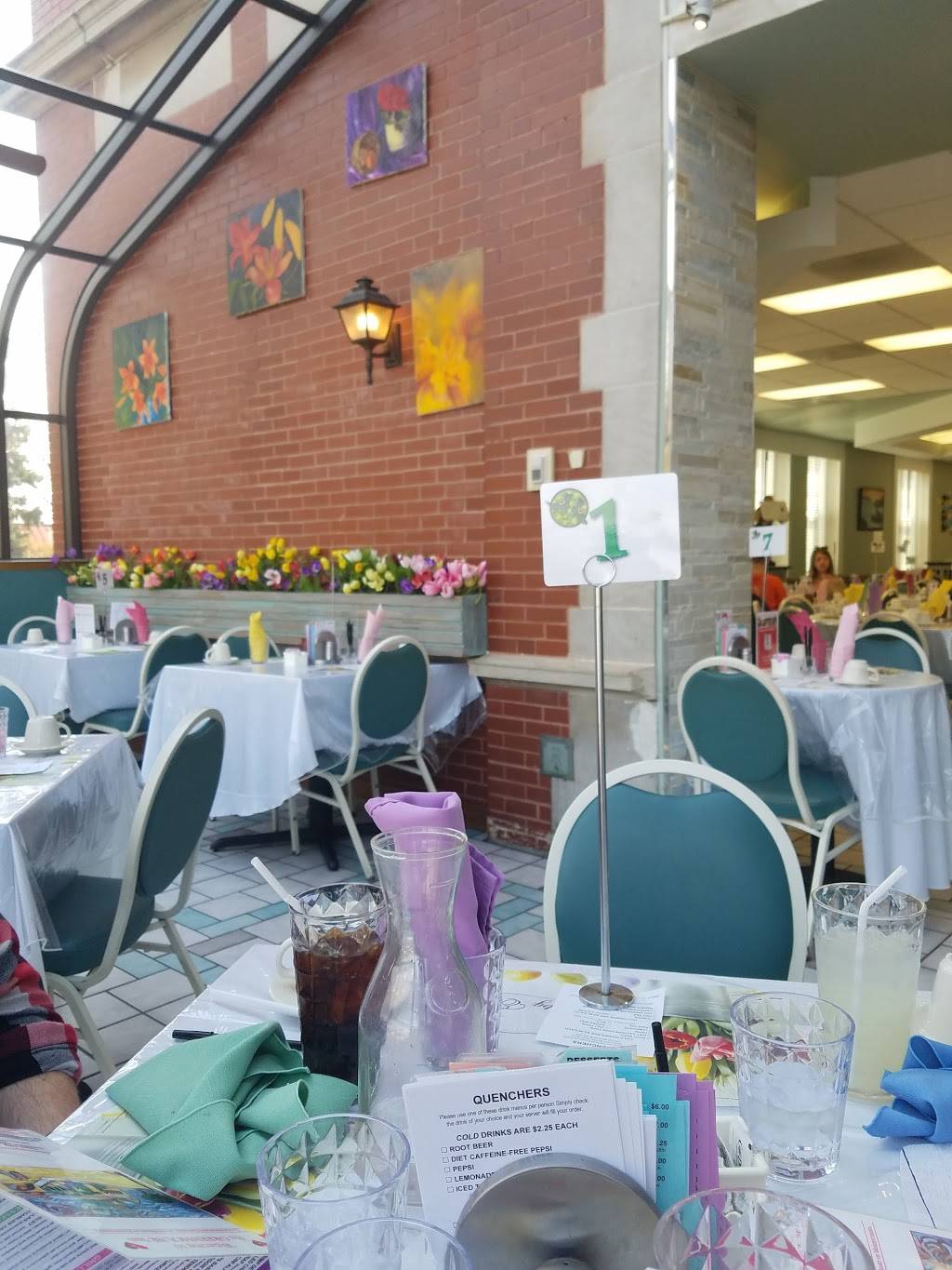 Greenhouse Inn Restaurant | restaurant | 6300 N Ridge Ave, Chicago, IL 60660, USA | 7732734182 OR +1 773-273-4182