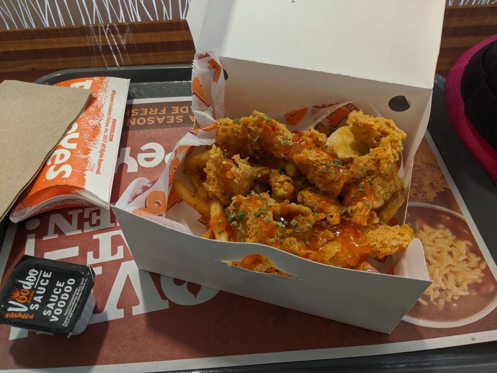 Popeyes | restaurant | Willowdale, Toronto, ON M2N 6Y9, Canada | 6473435264 OR +1 647-343-5264