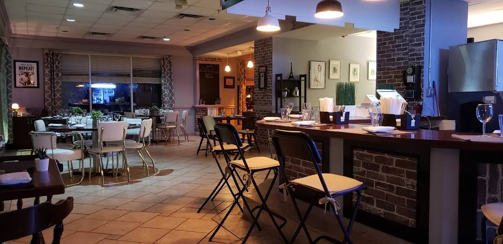 LEdito French Restaurant | restaurant | 5600 Collins Ave, Miami Beach, FL 33140, USA | 7865166259 OR +1 786-516-6259