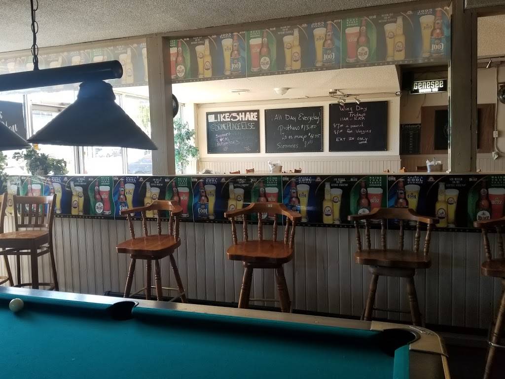 Some Place Else | restaurant | 49 Scott St W, St. Catharines, ON L2R 1C9, Canada | 9053977485 OR +1 905-397-7485