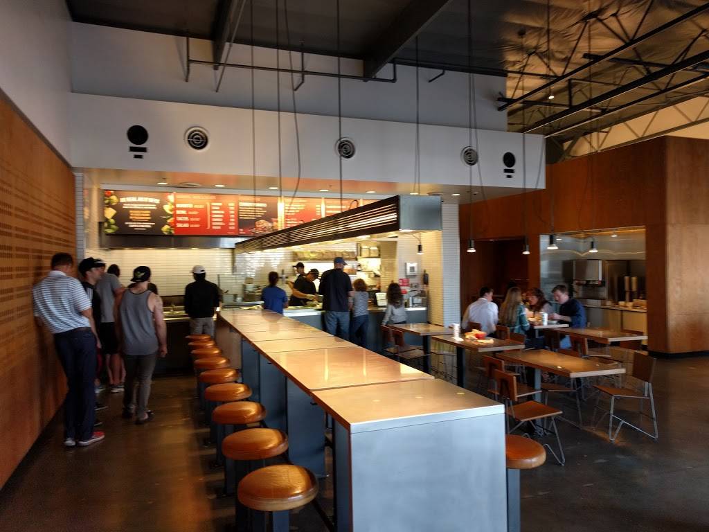 Chipotle Mexican Grill | restaurant | 7101 Yorktown Ave Ste 109, Huntington Beach, CA 92648, USA | 6572047171 OR +1 657-204-7171
