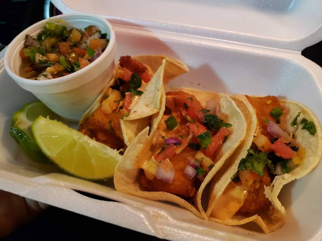 The Kickin Crab Riverside | restaurant | 2555 Canyon Springs Pkwy, Riverside, CA 92507, USA | 9516530880 OR +1 951-653-0880