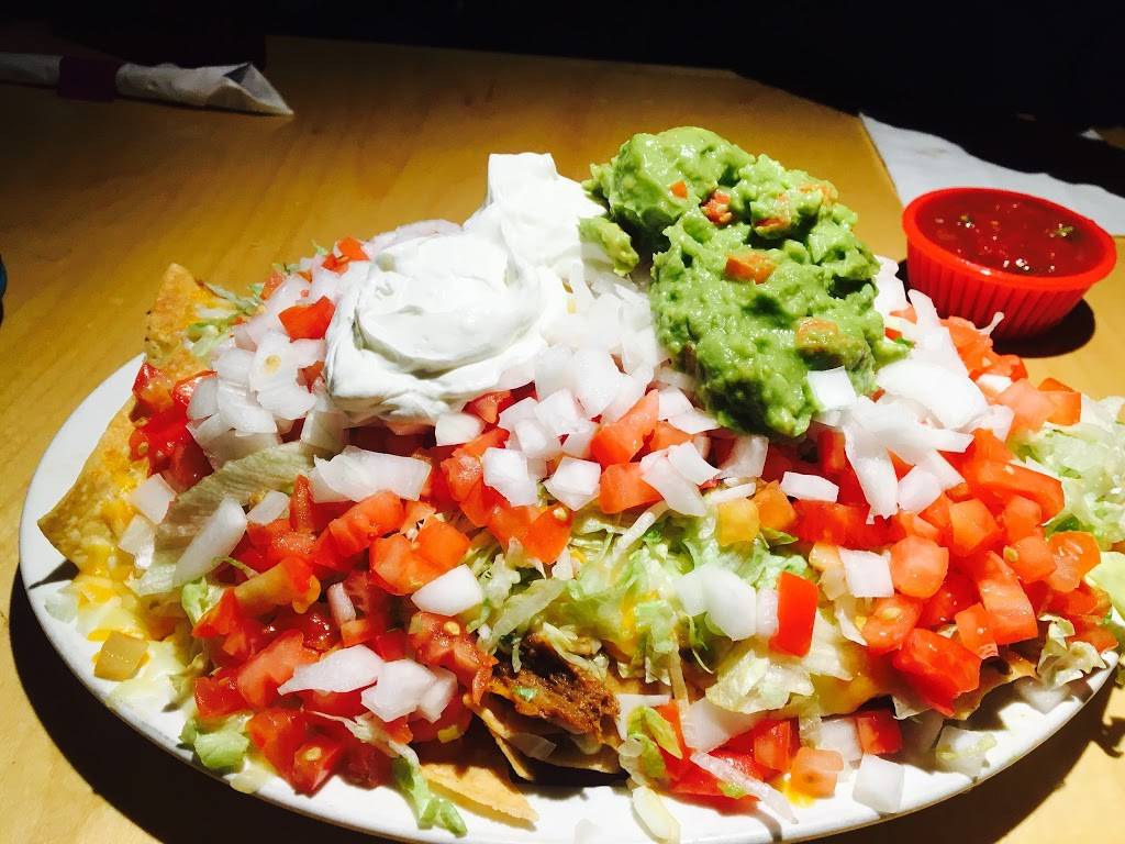 The Lyon Cantina | restaurant | 22870 Pontiac Trail, South Lyon, MI 48178, USA | 2484867000 OR +1 248-486-7000