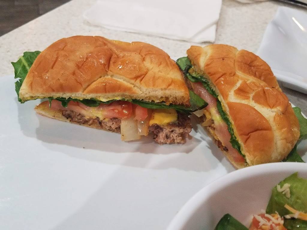 Flammin Restaurant & Co | restaurant | 641 E 75th St, Chicago, IL 60619, USA | 7736758983 OR +1 773-675-8983