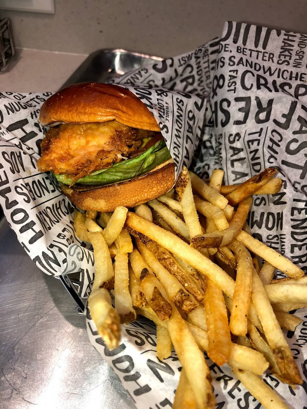 PDQ Restaurant | restaurant | 15646 South La Grange Road, Orland Park, IL 60462, USA | 7086754209 OR +1 708-675-4209