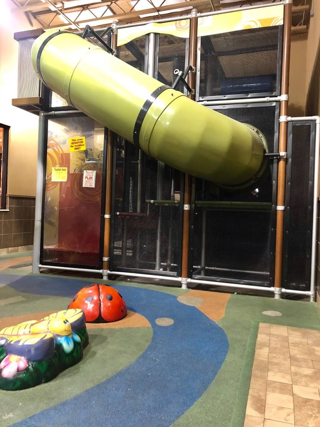 McDonalds | cafe | 775 W Via Rancho Sahuarita Rd, Sahuarita, AZ 85629, USA | 5202071349 OR +1 520-207-1349