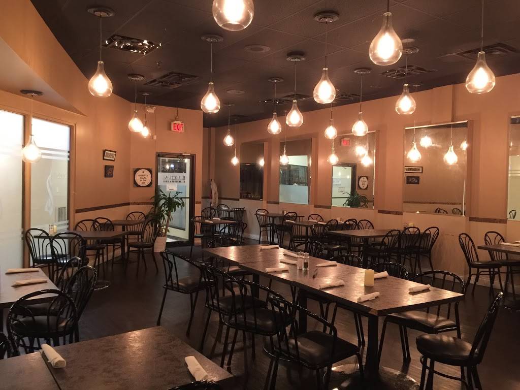 Blackstone Steakhouse and Grill - Mississauga | restaurant | 6415 Erin Mills Pkwy, Mississauga, ON L5N 4H4, Canada | 9054513384 OR +1 905-451-3384