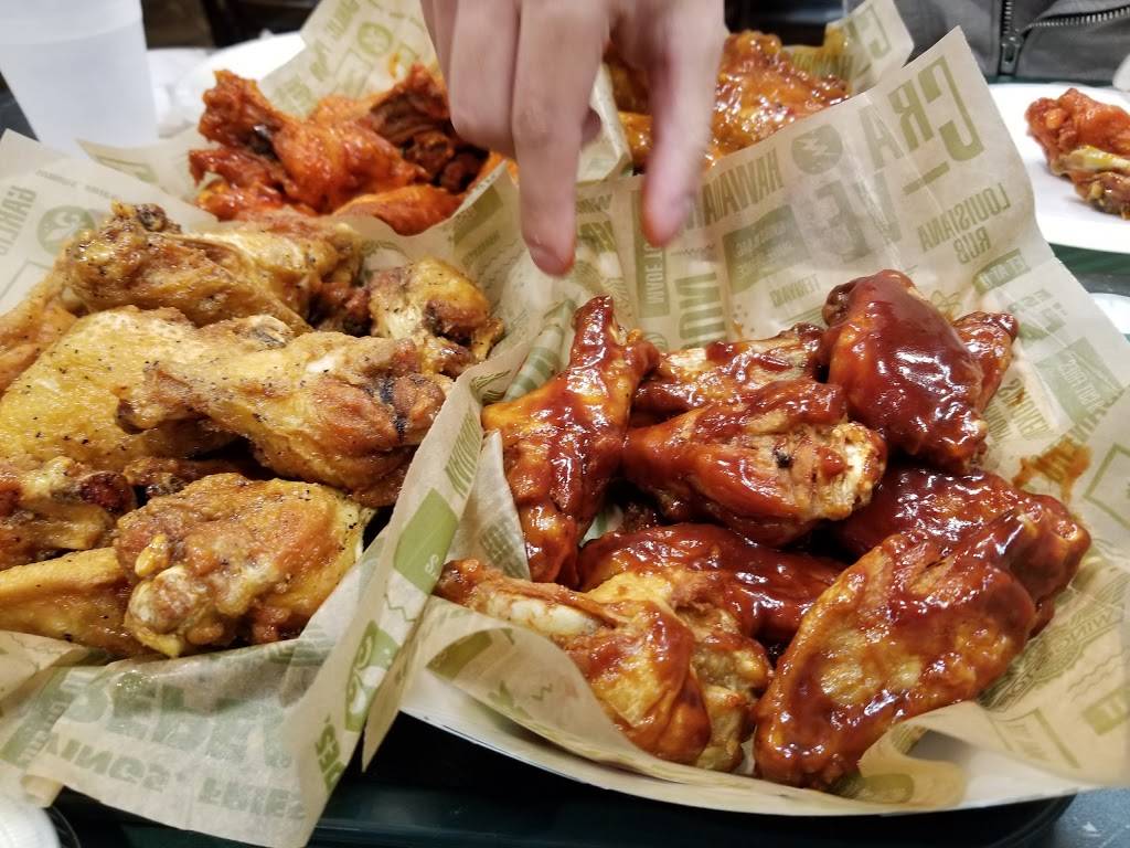 Wingstop | restaurant | 3660 W Shaw Ave, Fresno, CA 93711, USA | 5594923936 OR +1 559-492-3936