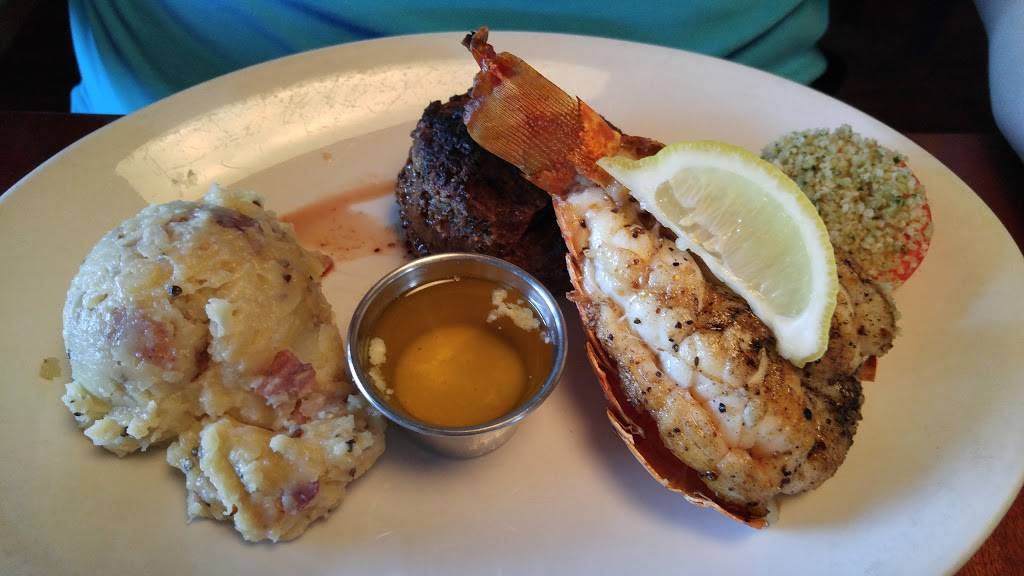 Seared 1200 Chophouse | restaurant | 5007 Gulf Blvd, St Pete Beach, FL 33706, USA | 7273671300 OR +1 727-367-1300