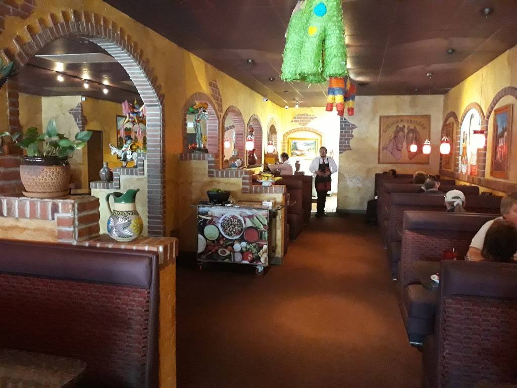 Los Dos Potrillos Mexican Restaurant | restaurant | 8251 S Holly St, Centennial, CO 80122, USA | 7205290299 OR +1 720-529-0299