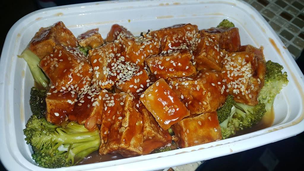 Kowloon Restaurant | restaurant | 948 Broadway, Saugus, MA 01906, USA | 7812330077 OR +1 781-233-0077