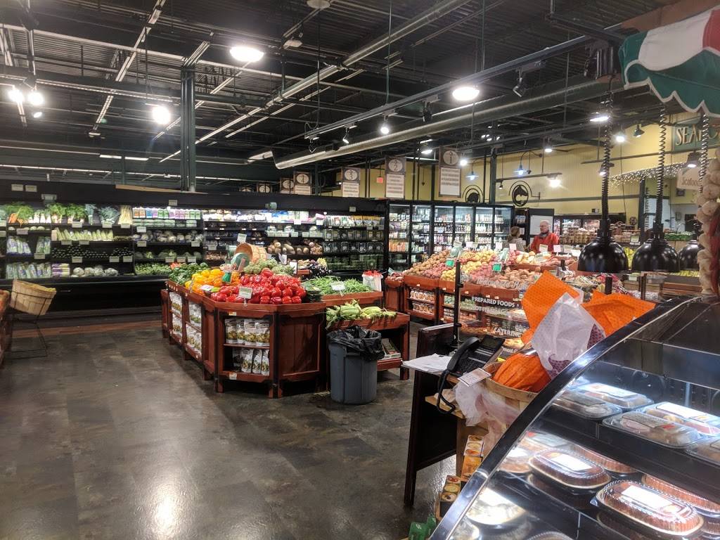 Belmont Market | bakery | 600 Kingstown Rd, Wakefield, RI 02879, USA | 4017834656 OR +1 401-783-4656