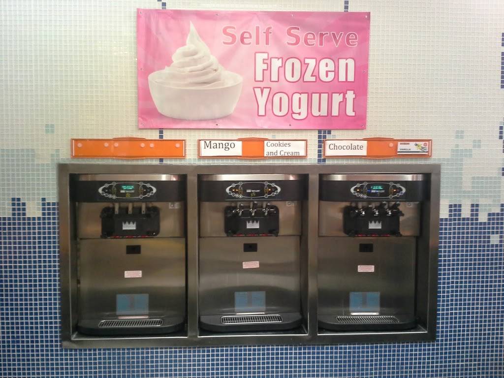 Mocha Town EZ Market | restaurant | 755 Main St, Paterson, NJ 07503, USA | 9738811234 OR +1 973-881-1234