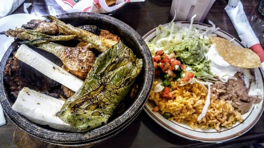 El Tequila | restaurant | 1113 N Elm Pl, Broken Arrow, OK 74012, USA | 9182585454 OR +1 918-258-5454