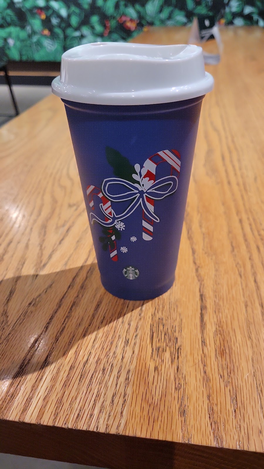 Starbucks | cafe | 1120 W 6th St #102, Los Angeles, CA 90017, USA | 2135008552 OR +1 213-500-8552