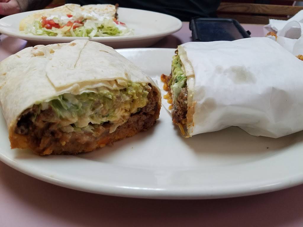 Mexican Grocery La Chula | restaurant | 349 N Main St, Watervliet, MI 49098, USA | 2692016035 OR +1 269-201-6035